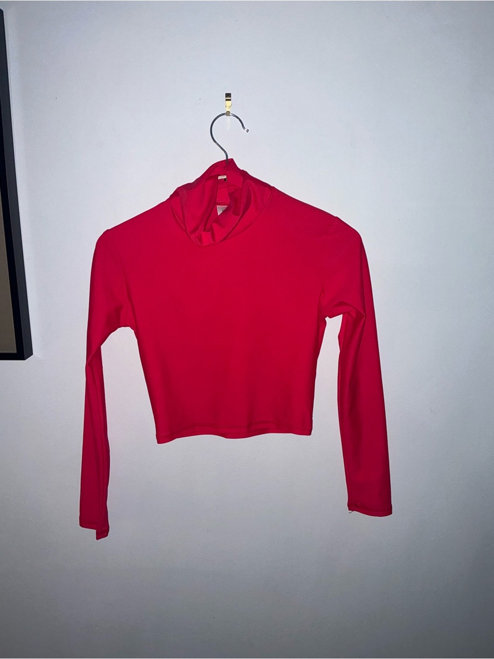 Salt Gypsy Turtleneck Cropped Rashguard. XS.